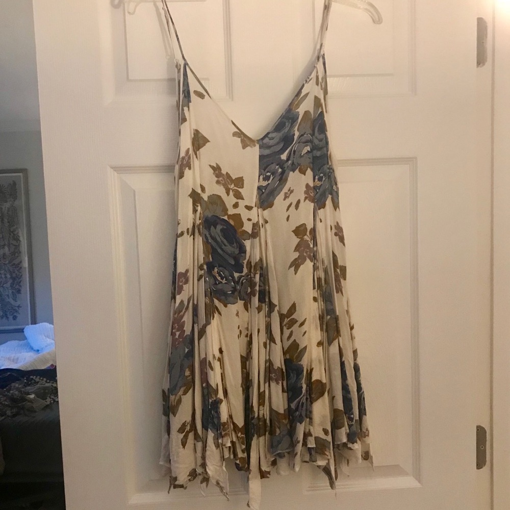 *REDUCED* Free People flowy tank top